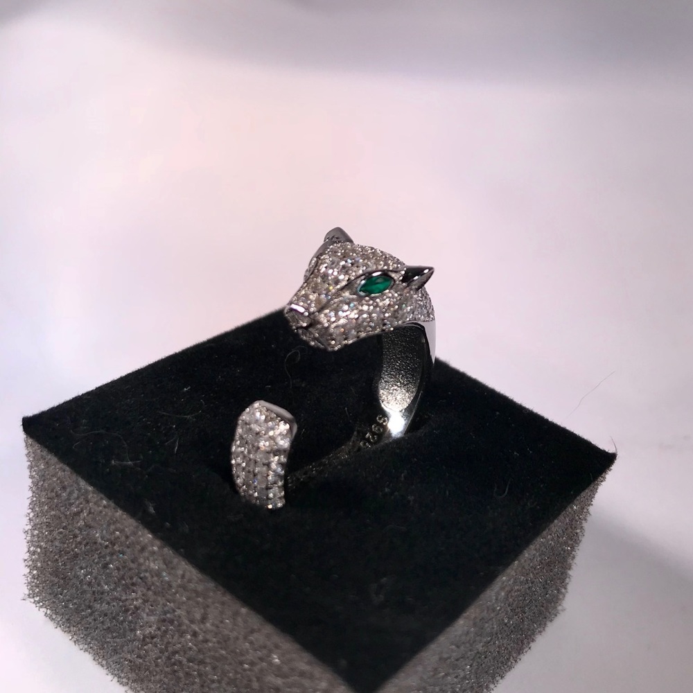 AAA Italian Zircon Platinum Plated Leopard Ring - Picture 6 of 6